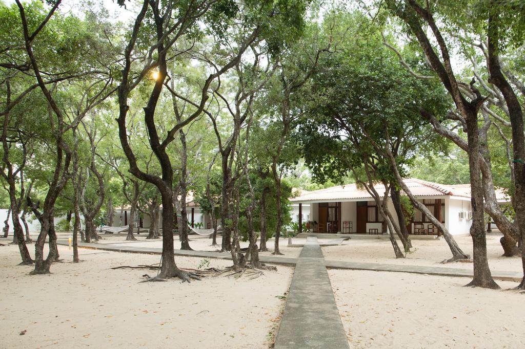 Nilaveli Beach Hotel Bagian luar foto