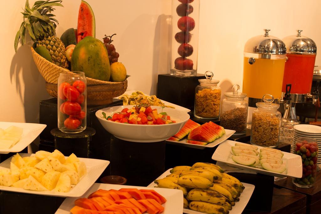 Nilaveli Beach Hotel Bagian luar foto